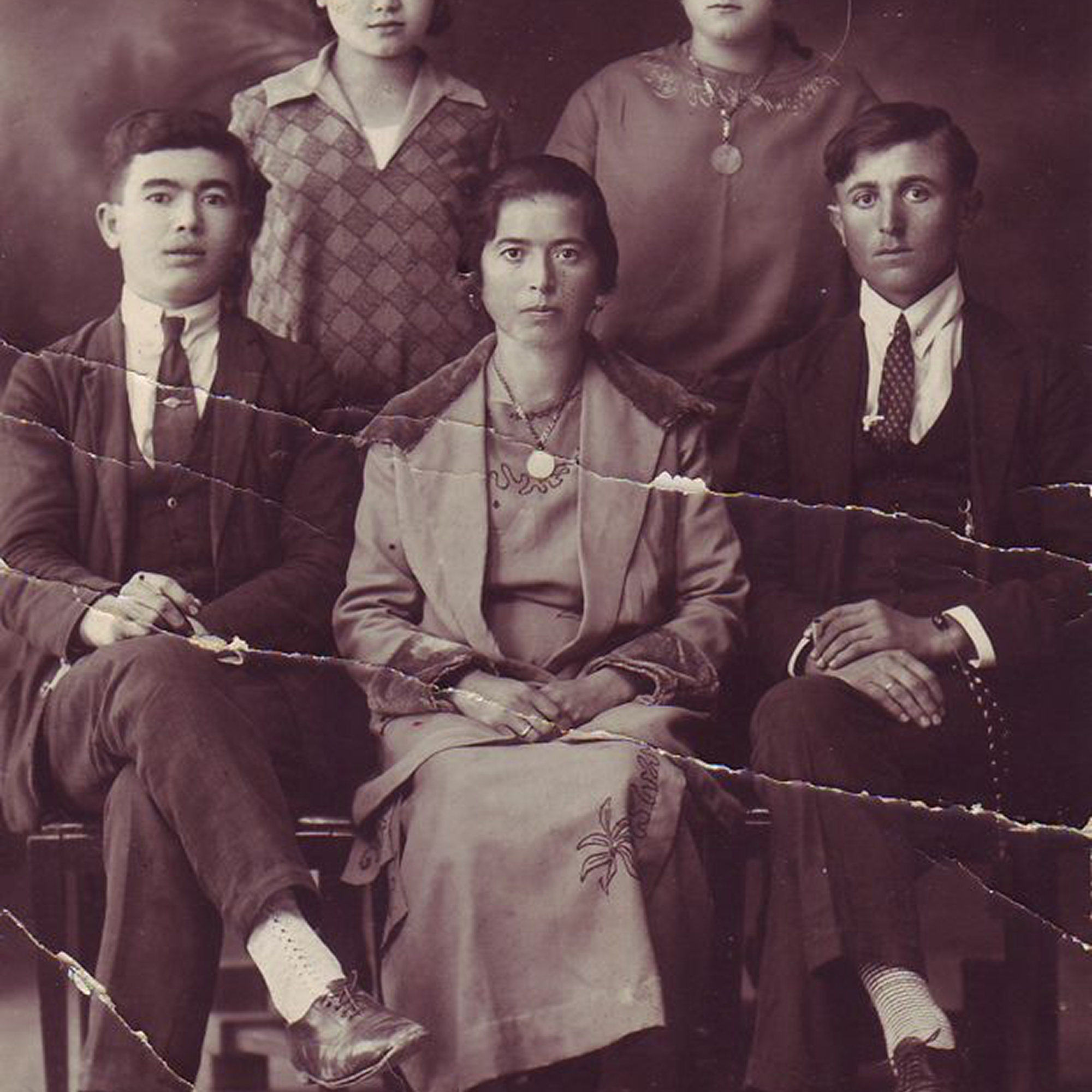 Personal family memories preserved in 5D crystal